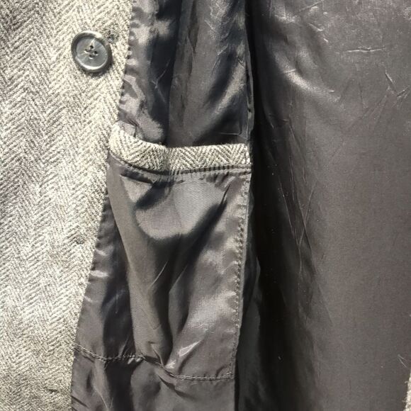 VTG Alorna Long Black and Gray Herringbone Coat Women's Size Petite Large - Picture 10 of 12